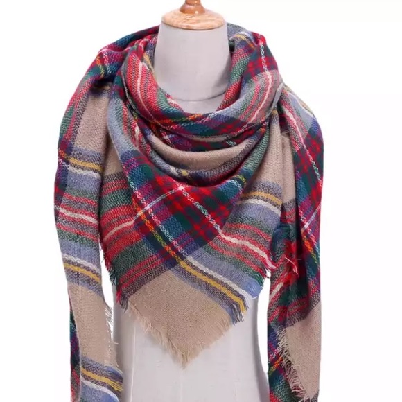 Plaid Triangle Scarf - Picture 2 of 5